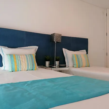 Silver Coast Heights H *