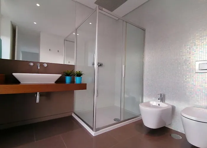 Silver Coast Heights H Villa *